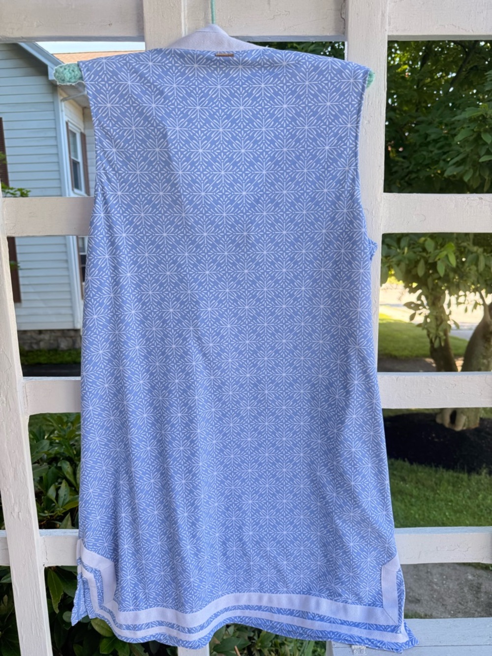 Cabana Life Light Blue & White Sleeveless V-Notch Midi Dress - Picture 6 of 12